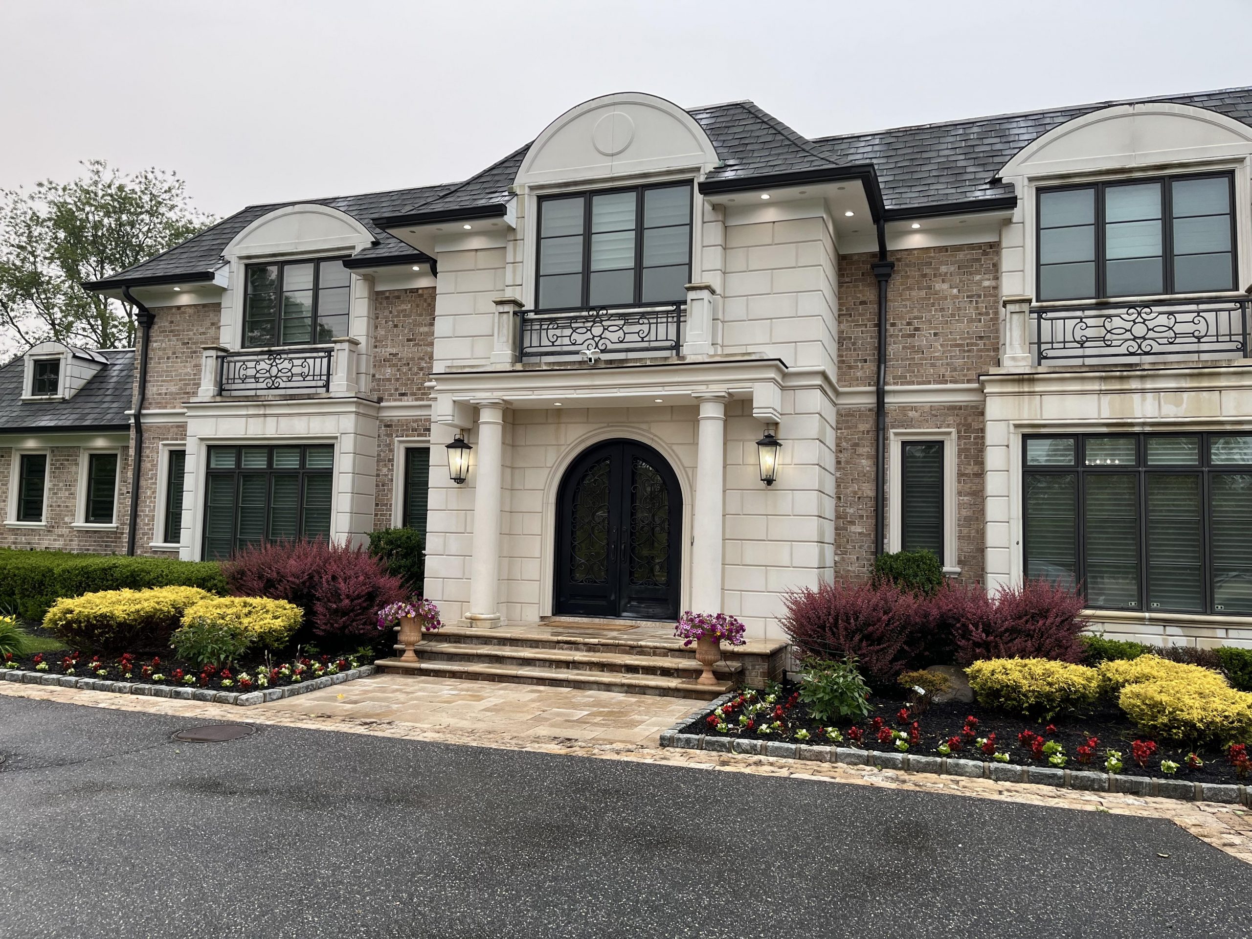 Old Westbury Residence